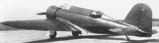 Самолет Р-10