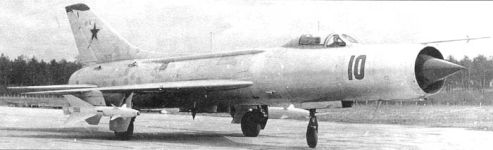 Истребитель-перехватчик Су-11
