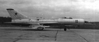 Истребитель-перехватчик Су-11