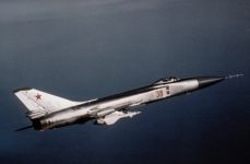 Истребитель-перехватчик Су-15