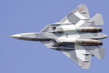 Многоцелевой ударный истребитель Су-57