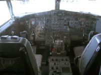 Кабина Boeing 737-200