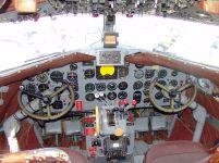 Кабина Douglas DC-3