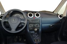 Салон Peugeot 1007