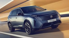 Peugeot 5008 (2017 г)