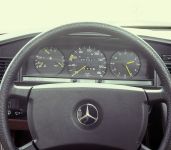Панель приборов Mercedes-Benz w201