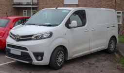 Toyota Proace (2016 г)