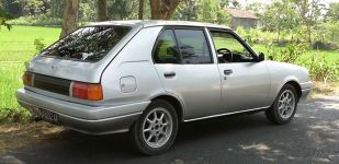 Mazda Familia FA4