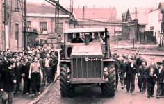 Кировец К-700. Опытная серия