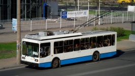 Троллейбус ПТЗ-5283