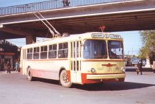 Троллейбус ЗиУ-5