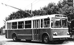 Троллейбус ЗиУ-7