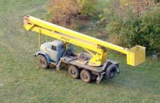 ЗиЛ-131 с автовышка АГП-2202