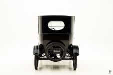 Ford Model T Center Door Sedan -&nbsp;1921 г