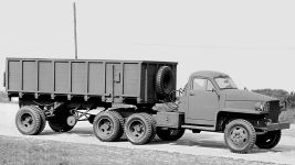 Тягач Studebaker US6 - U6 - 6x4 с 7-тонным полуприцепом.
