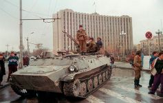 МТ-ЛБ на улицах г. Грозный. 25 ноября 1994 г