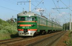 Электропоезд постоянного тока ЭР2