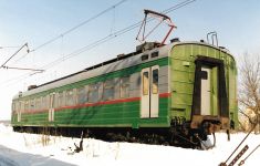 Вагон электропоезда постоянного тока Эр-22