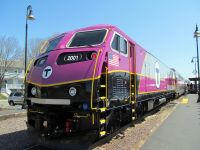 MPI HSP46 Первый рейс MBTA 2001 в обе стороны в Ридинг